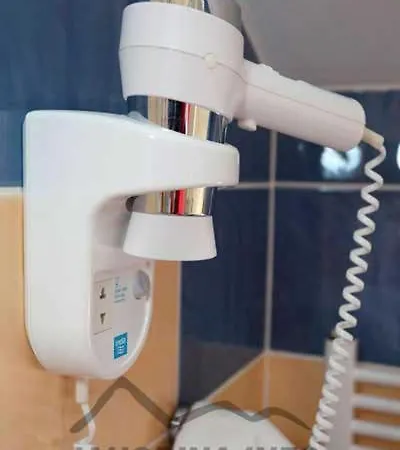 Mali Raj 3*